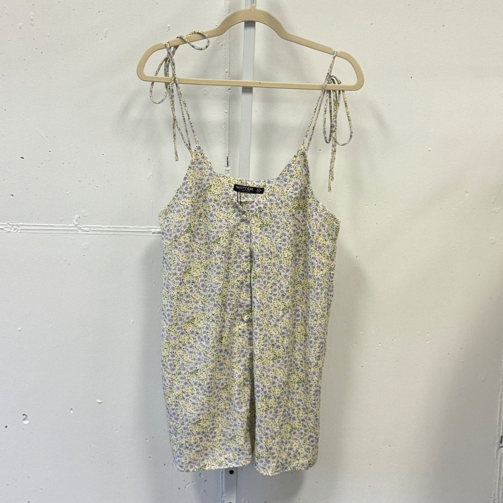 NWT Nasty Gal Petite Button Front Cami Dress Lilac Floral Tie Shoulder Mini US 4